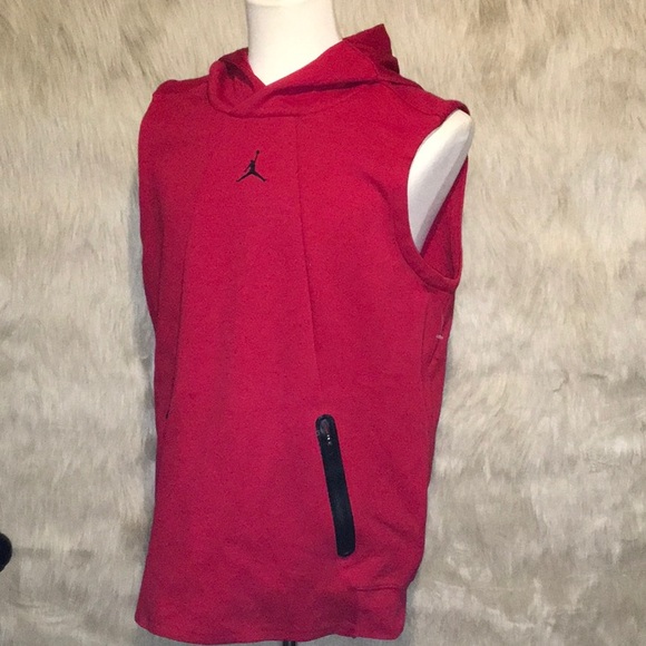 jordan tech vest